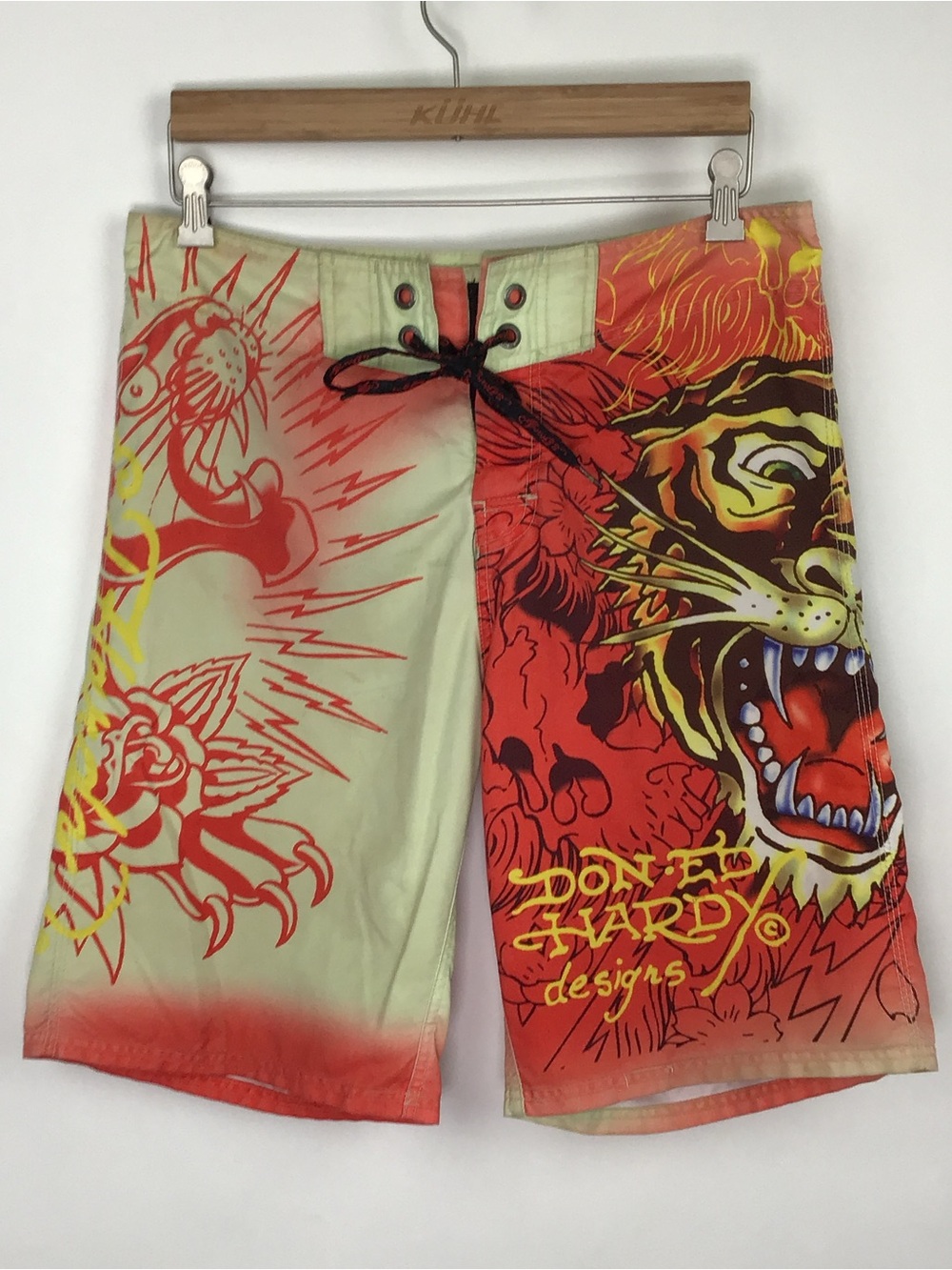 Ed Hardy men’s board shorts 32
